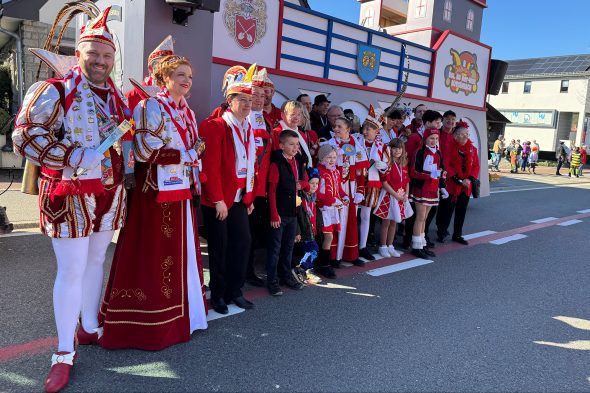 Rosenmontagszug in Bütgenbach