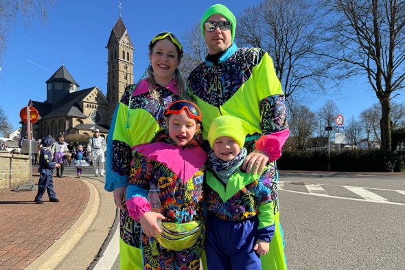 Rosenmontagszug in Bütgenbach