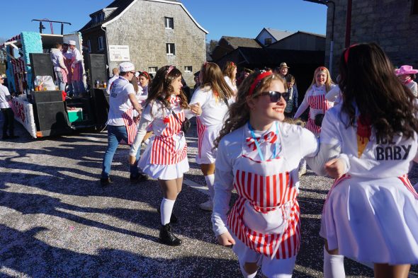 Rosenmontagszug in Bütgenbach