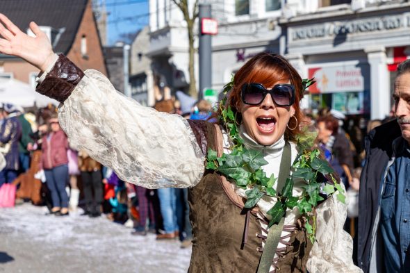 Rosenmontagszug in Eupen