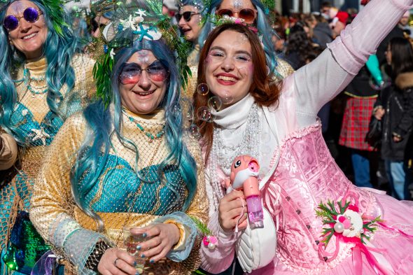 Rosenmontagszug in Eupen