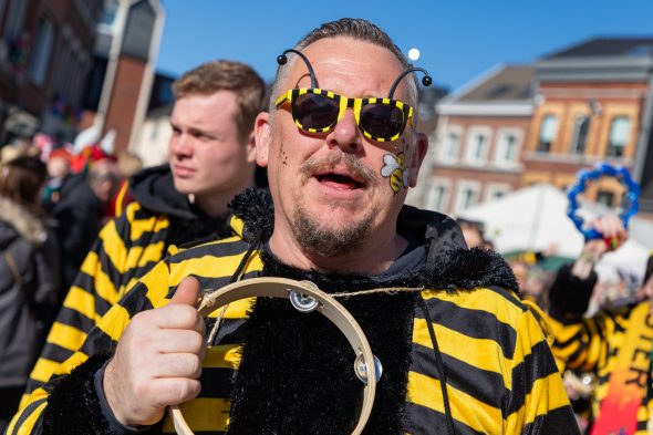 Rosenmontagszug in Eupen