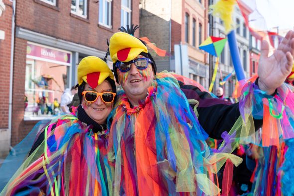 Rosenmontagszug in Eupen