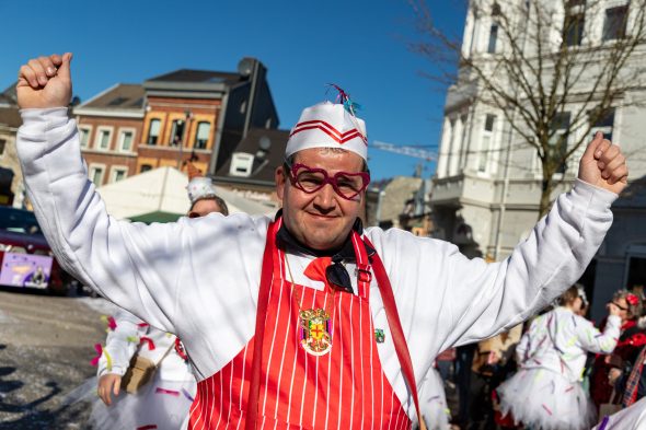 Rosenmontagszug in Eupen