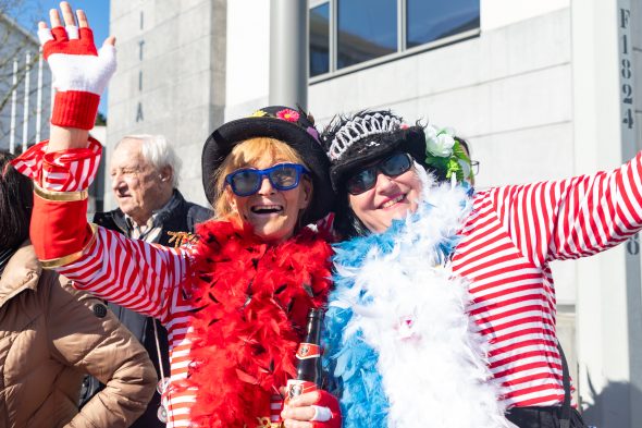 Rosenmontagszug in Eupen