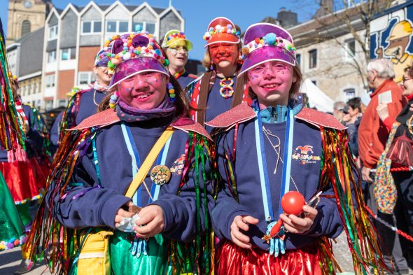 Rosenmontagszug in Eupen