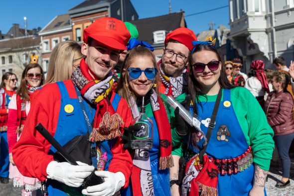 Rosenmontagszug in Eupen