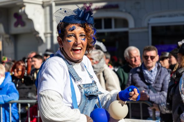 Rosenmontagszug in Eupen