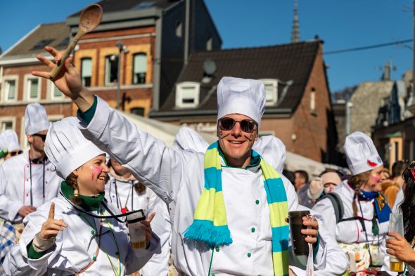 Rosenmontagszug in Eupen