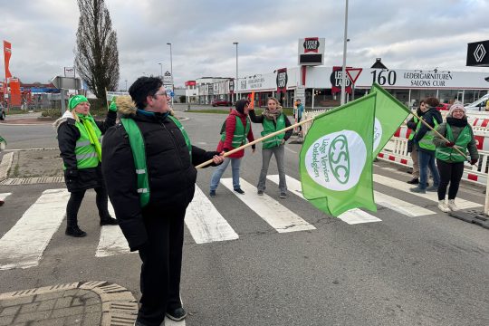 Streikposten an der Herbesthaler Straße in Eupen