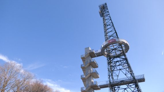 Aussichtsturm von Battice im Bau