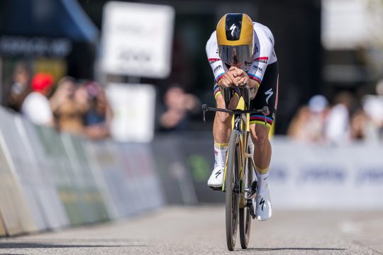 Remco Evenepoel beim Zeitfahr-Prolog der Tour de Romandie