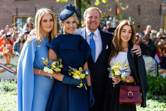 Prinzessin Amalia, Königin Maxima, König Willem-Alexander und Prinzessin Alexia in Doetinchem