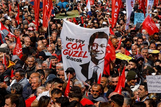 Demonstration in Istanbul gegen Verhaftung von Oppositionspolitiker Imamoglu