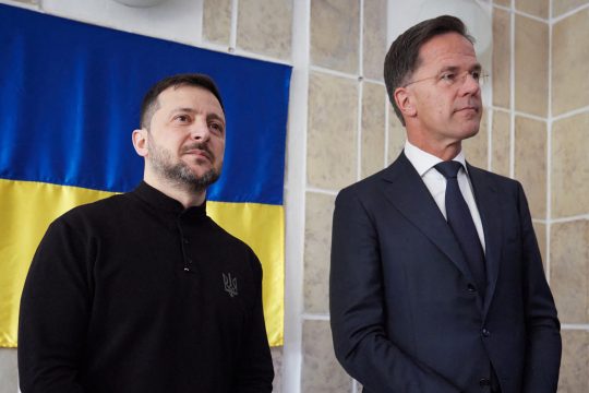 Der ukrainische Präsident Wolodymyr Selenskyj und Nato-Generalsekretär Mark Rutte am 15. April in Odessa