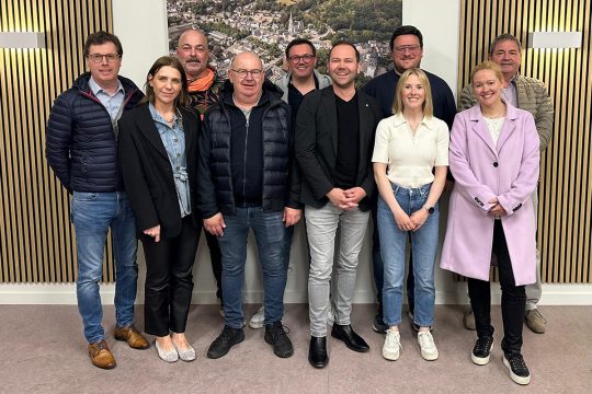 Vorstand und Unterstützer der PFF Eupen: Vorne: Christine Mauel, Michael Scholl, Ralph Schröder, Joelle Birnbaum-Köttgen und Jenny Baltus-Moeres - Hinten: Michael Renardy, Raphael Post, Knut Lentz, Lucas Reul und Ralph Lentz