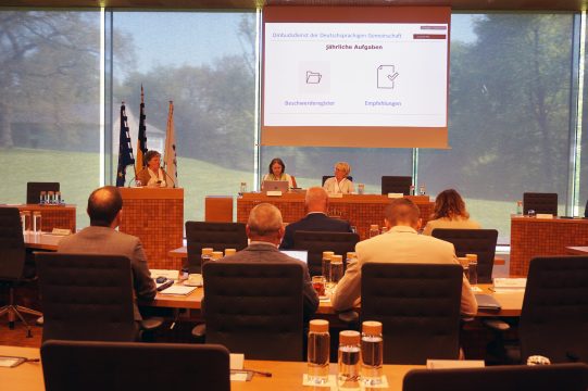 Als "Ombudsperson" stellte Marlene Hardt ihren Jahresbericht im PDG vor