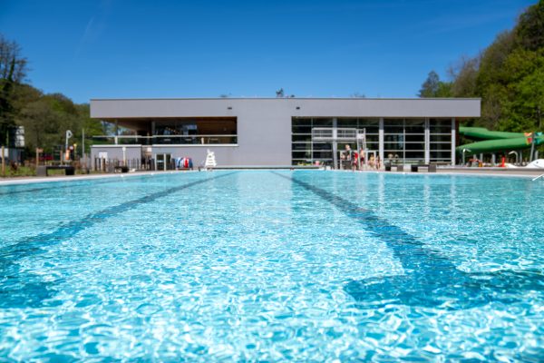 Eröffnung der Außensaison im Wetzlarbad: Tag eins