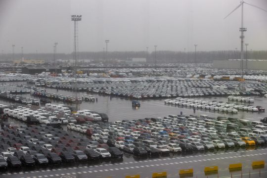 Autoterminal am Hafen von Zeebrugge