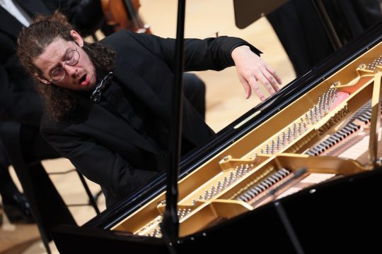 Valère Burnon im Halbfinale des Königin-Elisabeth-Wettbewerbs