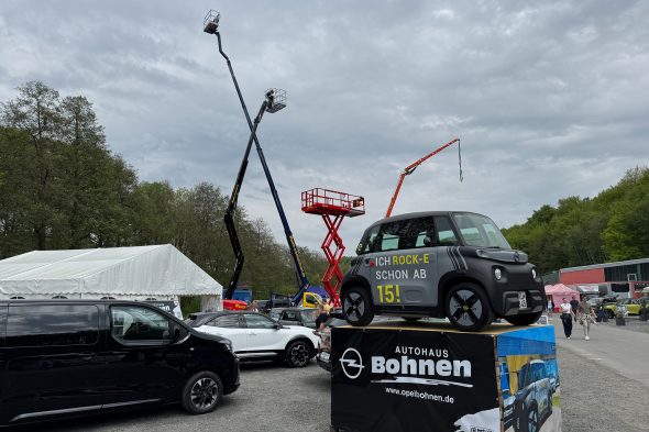 Auto- und Maschinenstände bei der GLS