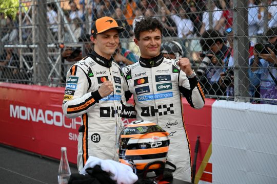 Sieger Lando Norris (r.) und Oscar Piastri
