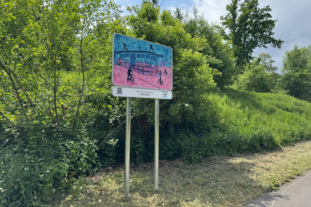 Kunstinstallation am Wegesrand