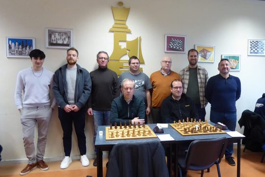 Die Meistermannschaft des SK Rochade Eupen-Kelmis