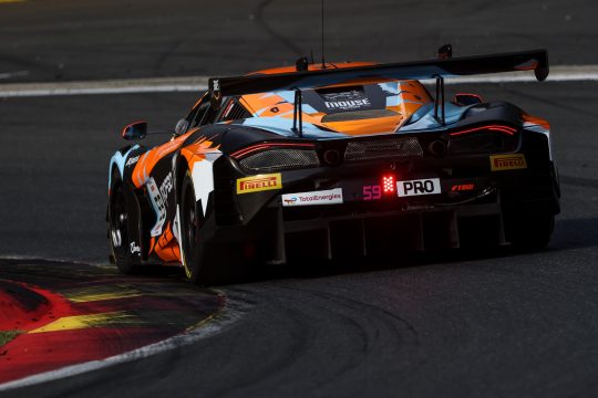 Garage59-McLaren #59 von Joseph Loake, Marvin Kirchhöfer und Benjamin Goethe