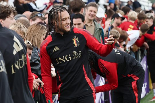 Diego Moreira im Trainingsdress der Roten Teufel