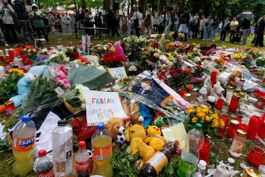 Gedenkfeier im Elisabethpark von Ganshoren für Fabian