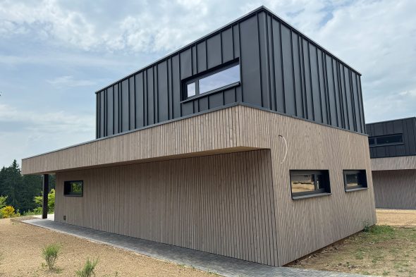 Chalets der neuen Ferienanlage in Wirtzfeld