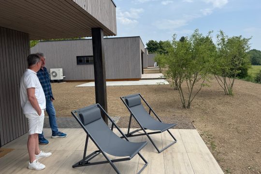 Chalets der neuen Ferienanlage in Wirtzfeld