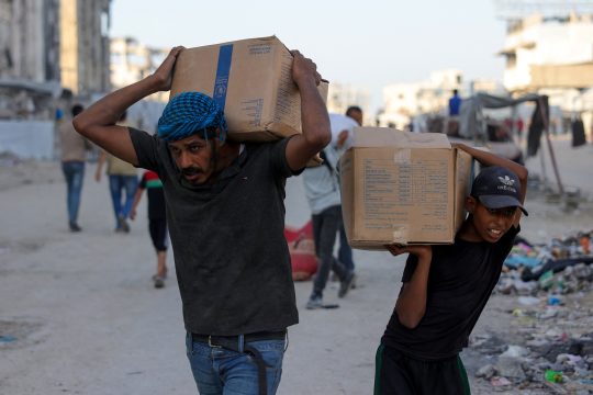 Verteilung von Hilfsgütern im Gazastreifen