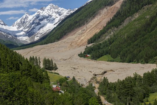 Gletscherabsturz im schweizerischen Blatten