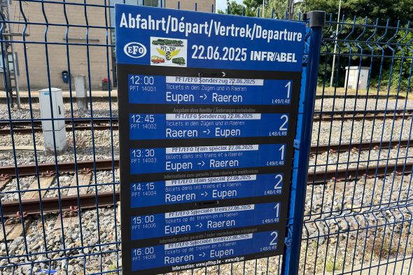 Historische Bahnfahrt und Bahnhofsfest in Raeren