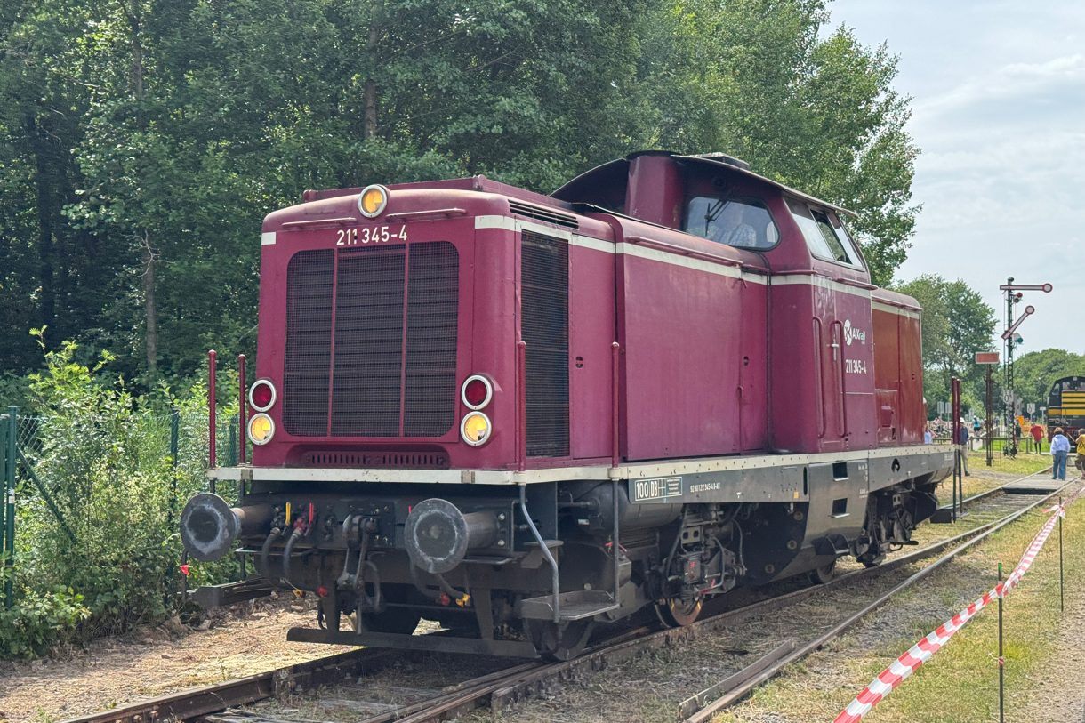 Historische Bahnfahrt und Bahnhofsfest in Raeren