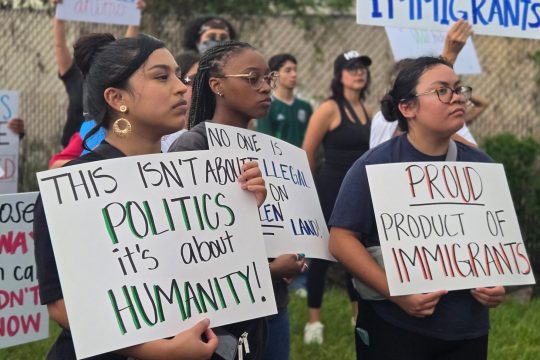 Protest gegen die ICE-Razzien in Houston, Texas am Freitag