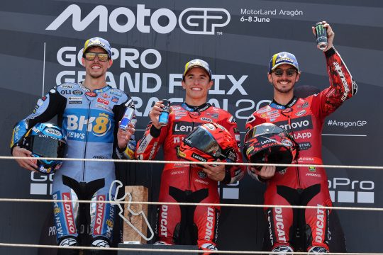 Das Podium beim Moto-GP-Rennen in Aragon (v.l.n.r.): Alex Marquez, Marc Marquez und Francesco Bagnaia