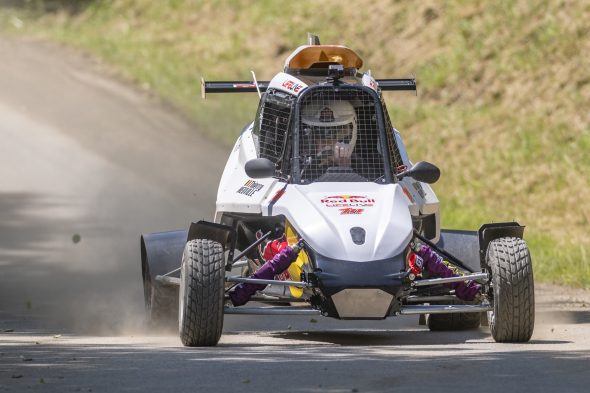 Neuville_BackYardSession_RedBull7
