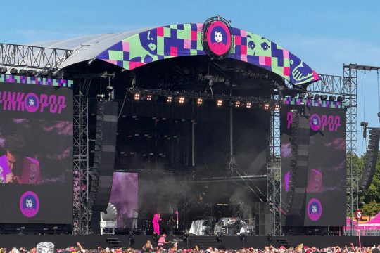 Die Bühne bei Pinkpop