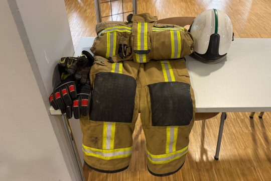 Feuerwehrkleidung bei der Vorstellung im RSI