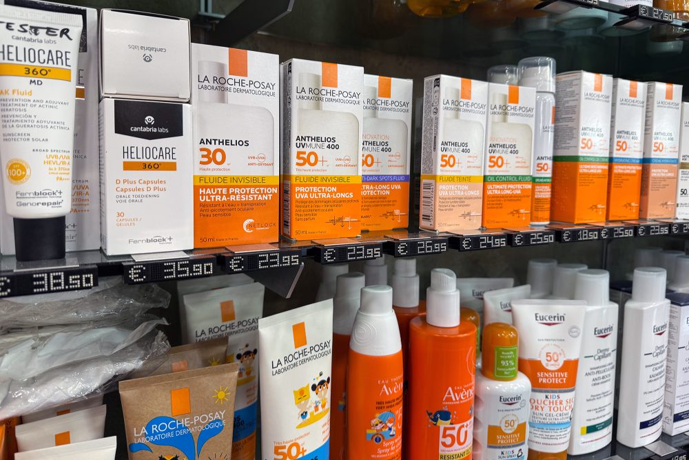 Sonnenschutz in der Apotheke von Ralph Mertens in Eupen