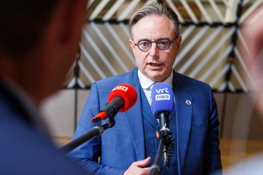 Premierminister Bart De Wever beim EU-Gipfel in Brüssel (Bild vom 26.06.2025)