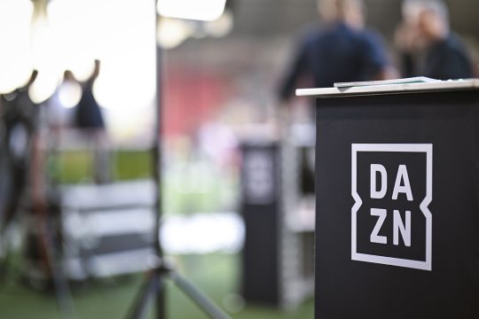 Das Logo des Streaminganbieters DAZN