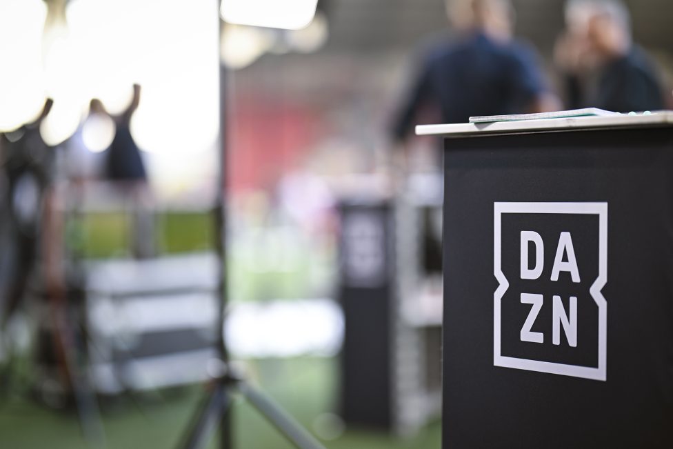 Das Logo des Streaminganbieters DAZN