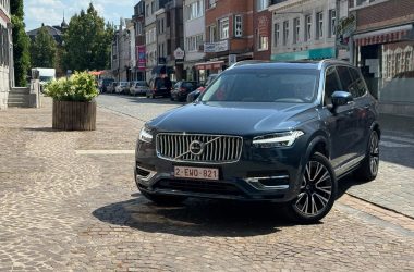 Bart De Wever kommt in Eupen an