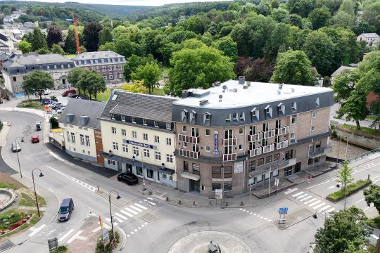 Hotel Bosten in der Eupener Unterstadt von oben - Ansicht von vorne