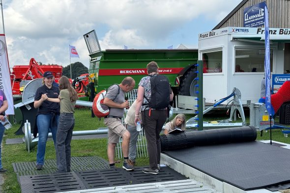 Besucher auf der Landwirtschaftsmesse Libramont