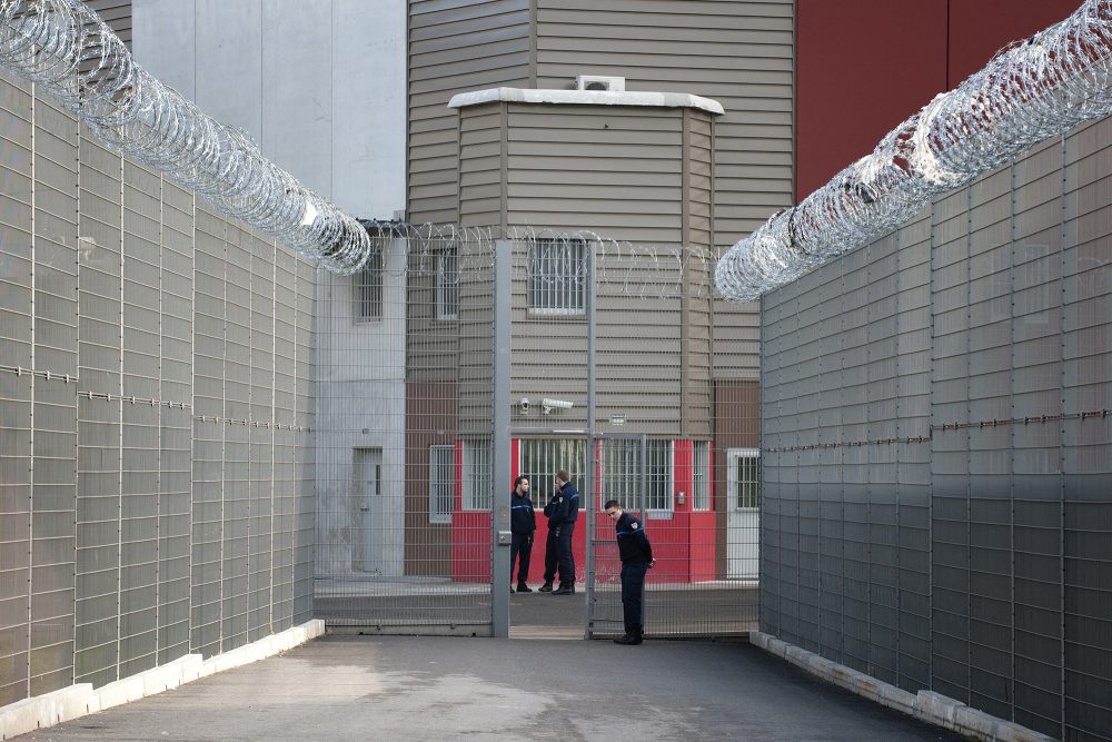 Wärter im Gefängnis Lyon-Corbas